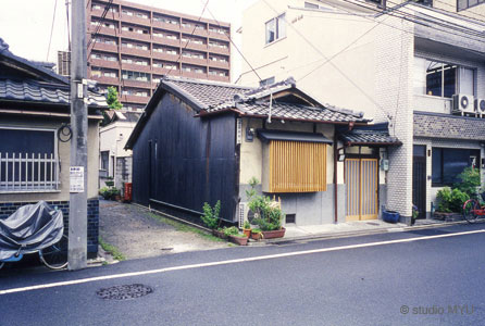 西大路花屋町の長屋　画像